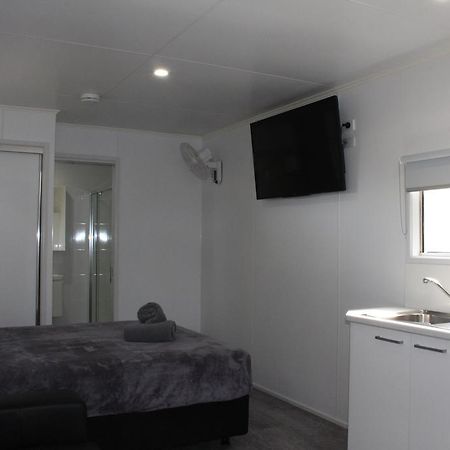 Huntsville Caravan Park 메리보로우 객실 사진
